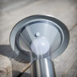 Solar-LED-lampe med jordspyd Jolin, 66 cm, stål^Lindby New