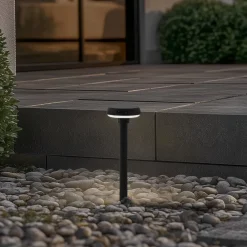 Solar-LED-lampe med jordspyd Brinca, sort, PC, sensor^Lindby Outlet