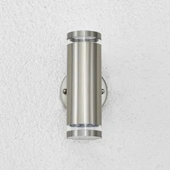 Lindby udendørs LED-væglampe Tiberius, stål, op/ned, IP44