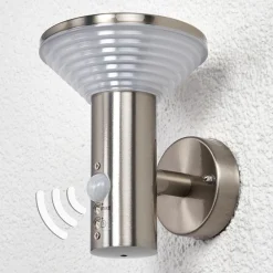 Lindby udendørs LED-væglampe Tiga, bevægelsessensor, IP44