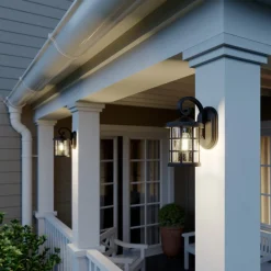 Lindby udendørs væglampe Ankea, sort, højde 28 cm, IP23, E27