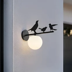 Lindby udendørs væglampe Lintu, metal, sort, IP44, fugl