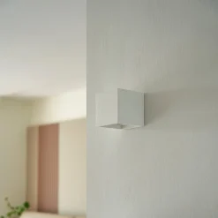 Lindby væglampe Freja, hvid, gips, G9