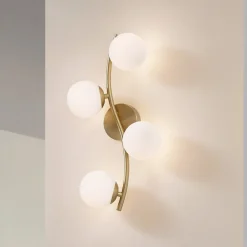 væglampe Josiana, opal/messing, 48 cm, kugle, glas^Lindby Hot