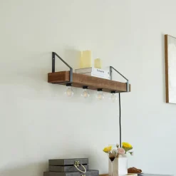 væglampe Vatana, træ, stik, USB-port, 80 cm^Lindby Sale