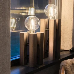 Lodge bordlampe, højde 28 cm, brun, træ^Markslöjd Discount