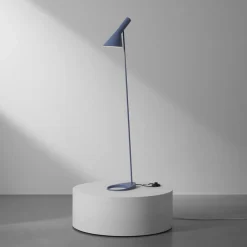 Louis Poulsen AJ design-gulvlampe blågrå