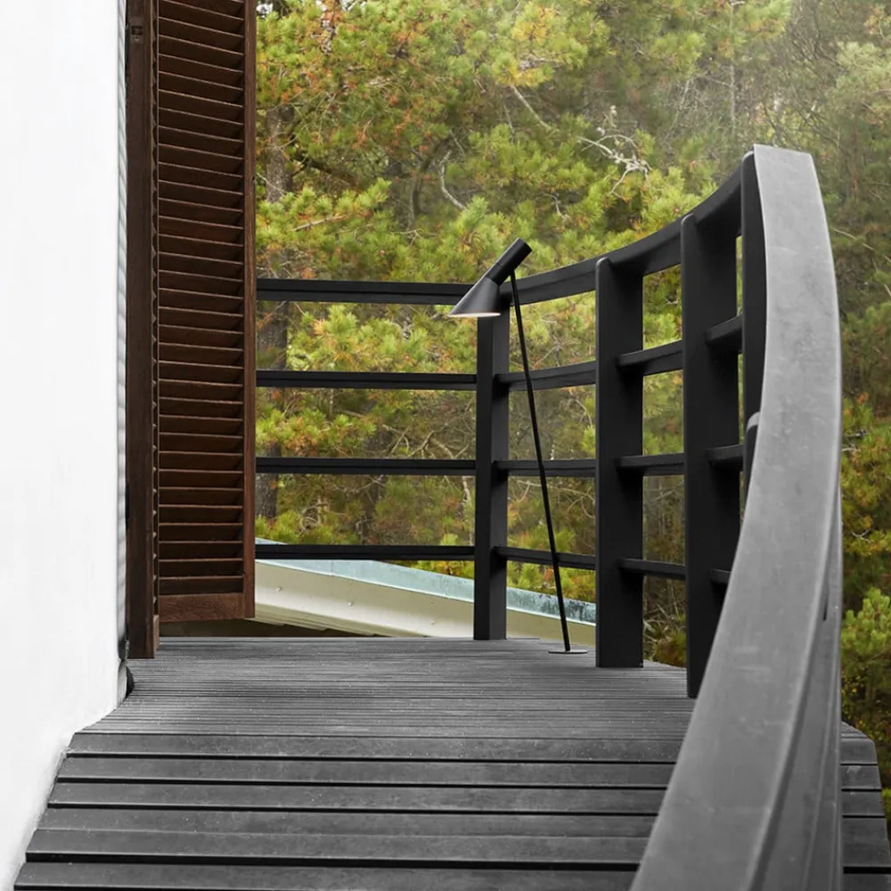 AJ Garden, højde 95cm, bundplade 830^Louis Poulsen Best