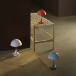 Louis Poulsen Panthella PORTABLE 160 V3, opal lys blå