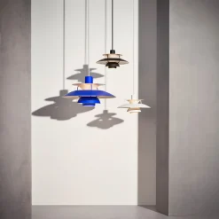 Louis Poulsen PH 5 hængelampe, monokrom sort