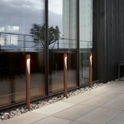 Louis Poulsen Gadebelysning>vejlampe Flindt, 930, corten 70 cm base 24 V