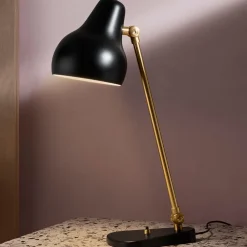 VL38 - LED-bordlampe, sort^Louis Poulsen Hot