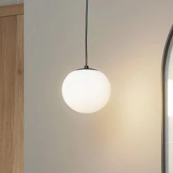 Lucande Pendellamper>hængelampe Bidolo, sort, glas, Ø 15 cm, IP44