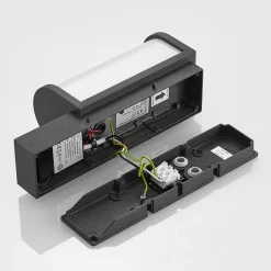 Lucande Jokum udendørs LED-væglampe, IP54, sensor