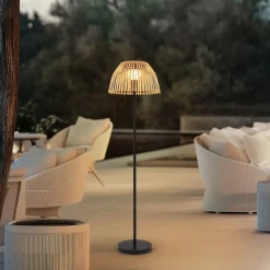 Lucande LED-gulvlampe Eligio, bambus, Ø 39 cm, RGB