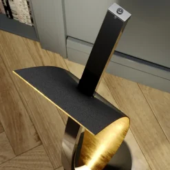 LED-gulvlampe Marija, sort, metal, højde 140 cm^Lucande