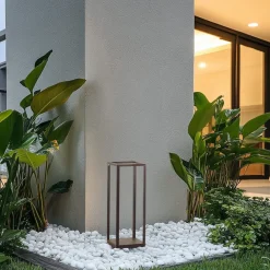 Lucande LED-sokkellampe Thorvid, højde 50 cm, sort