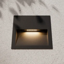 LED-vægindbygningslampe Loya, 11,5x11,5 cm, grå, IP54^Lucande Discount