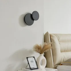 Lucande Gang|Væglamper>LED-væglampe Elrik, sort, 20 cm høj, metal