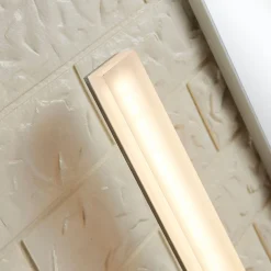 Lucande LED-væglampe til badeværelset Julie, 32 cm høj, krom, IP44