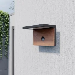 Lignus LED-væglampe, bevægelsessensor^Lucande Sale