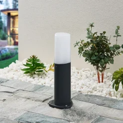 Obbie sokkellampe, højde 30 cm^Lucande Outlet