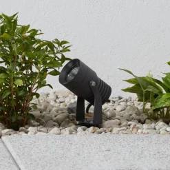 Lucande udendørs LED-spot Jon, jordspyd, justerbar, IP65