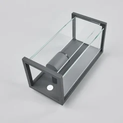 Lucande udendørs væglampe Annalea, 29 cm, 1 lyskilde, IP54, sensor