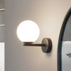 Lucande væglampe Bidolo, sort, glas, Ø 12 cm, IP44