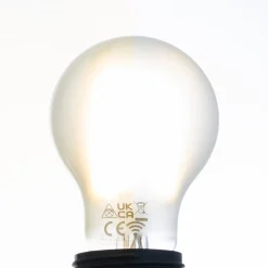 LUUMR Smart LED-pære mat E27 A60 7W Tuya WLAN CCT