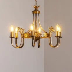 Jupiter Lysekrone Castle, lys patineret, Ø 62 cm, metal, 6 lyskilder.