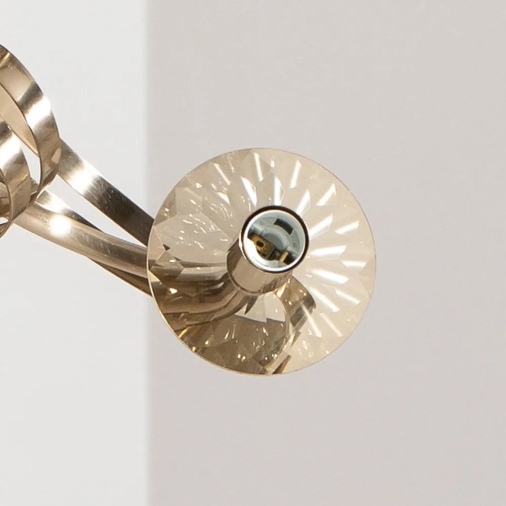 Lysekrone Castro, messing antik, 8 lyskilder^Lucea Best