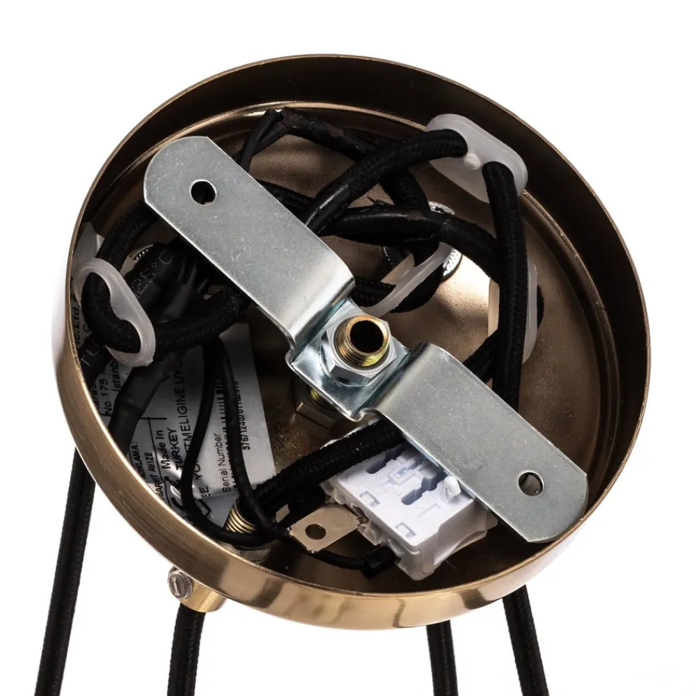 Lucea Lysekrone Ressa Ø 59 cm messing antik, 4 lyskilder.