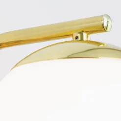 Madis væglampe med glaskugle, mat messing^ORION Online