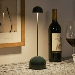 LED-batteridrevet bordlampe Sips, grøn/guld, 31 cm, stål^MARSET