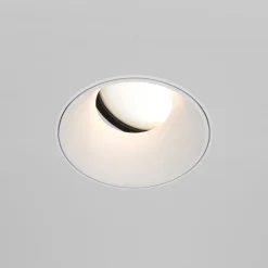 Maytoni indbygningslampe Share, hvid/hvid, Ø 10,2 cm, aluminium, GU10