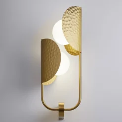 Tropic væglampe, højre, messing, 2 lyskilder, metal^Maytoni New