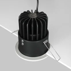 Zoom LED-indbygningslampe 930 IP65 rund triac, hvid^Maytoni Best