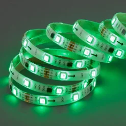 Briloner Med 164 lysfunktioner - Mo 500 cm RGB-LED-stripe