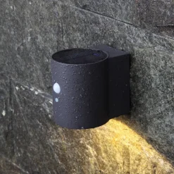 MEGATRON Loky LED-solcellelampe til vægmontering, sensor, rund