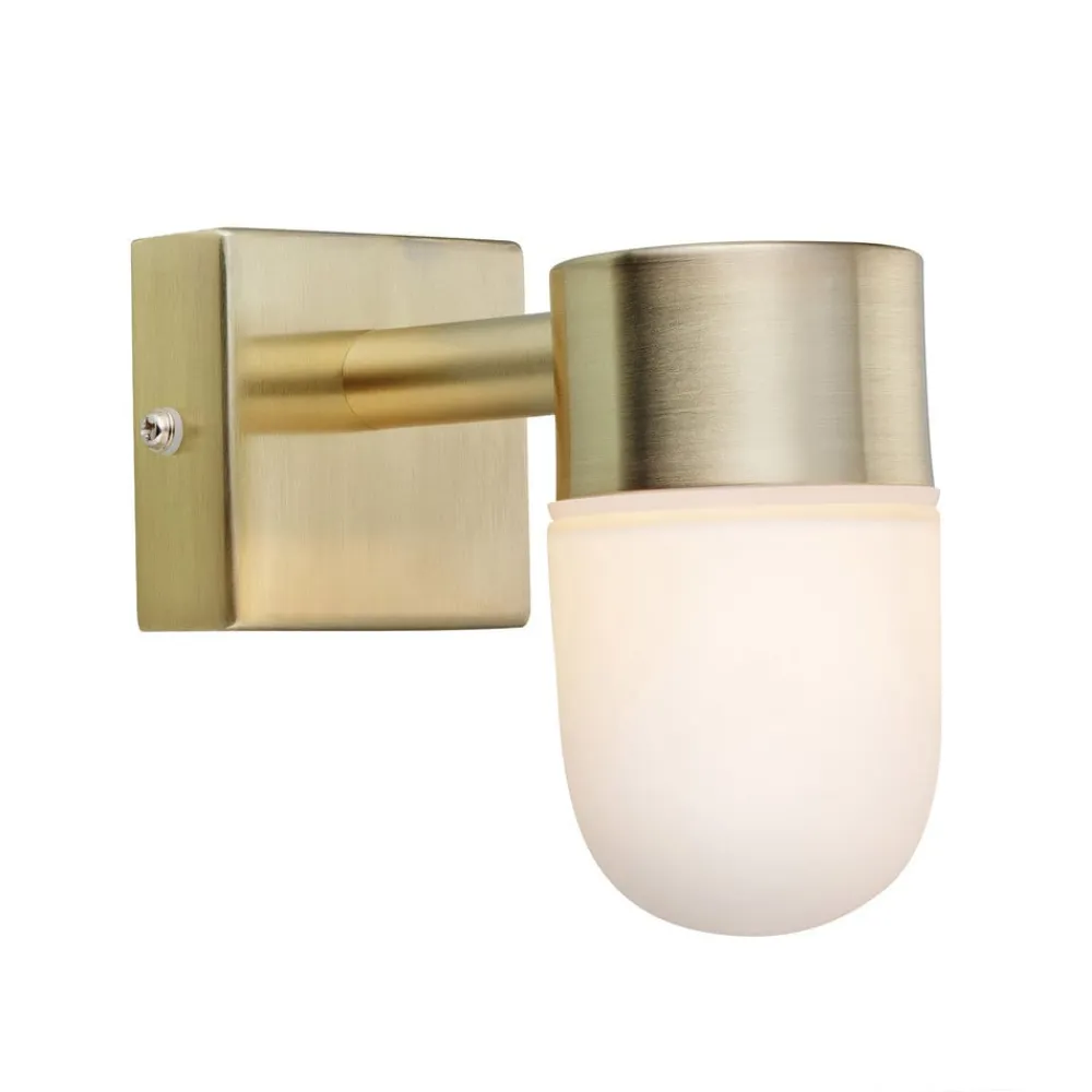 Menton loftlampe til badeværelse, IP44^Markslöjd Best