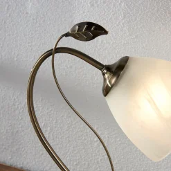 Michaline - tiltalende bordlampe^Lindby Discount