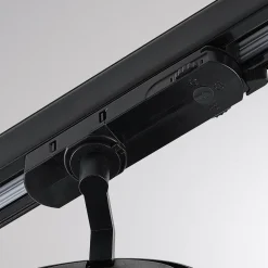 Molto Luce LED 3-faset skinnespot Magis, sort, 830