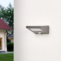 Lucande Væglampe Med Sensor|Solcellelamper><noscript><img width=
