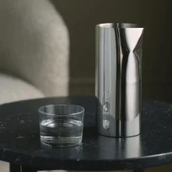 New Works Karaffel Pleat, 0,9 liter, stål, spejlet