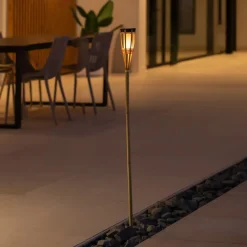 Hiama LED solcelle-havelampe lavet af bambus^Newgarden Outlet