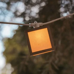 LED-solcellelyskæde Vega, bambus, IP44^Newgarden Hot