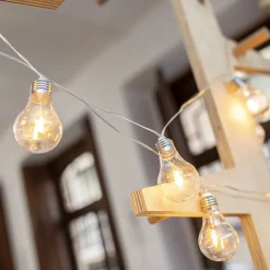 Newgarden Solcellelamper>Stella LED-solcellelyskæde, 2.700 K