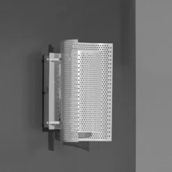 Butterfly væglampe m. huller, hvid^Northern Outlet