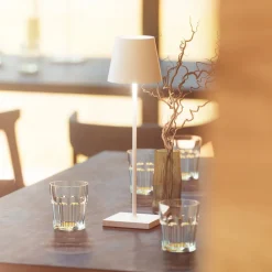 Nuindie LED genopladelig bordlampe, USB-C, hvid, IP54, dæmpbar^Sigor Online